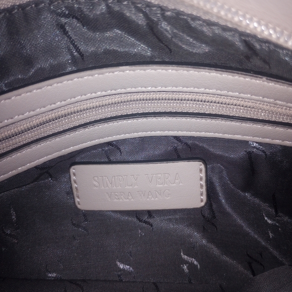 Simply Vera Vera Wang Floral Cream Shoulder Bag - Picture 4 of 7